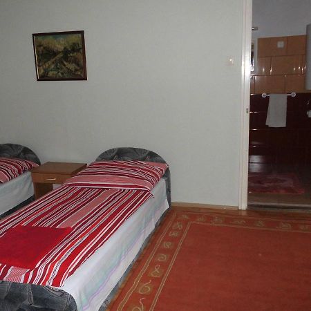 Fenyves Apartman Sárospatak Eksteriør billede